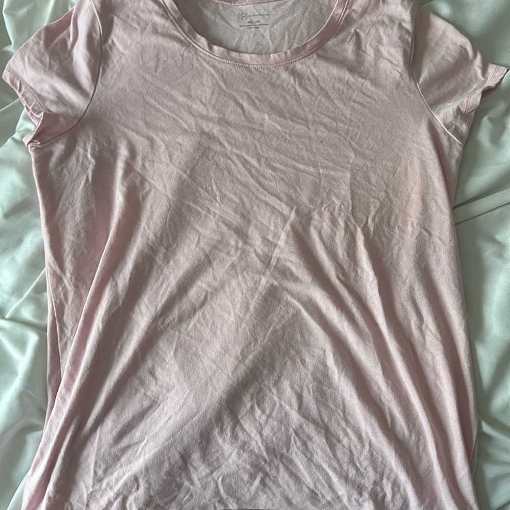 Casual pink top